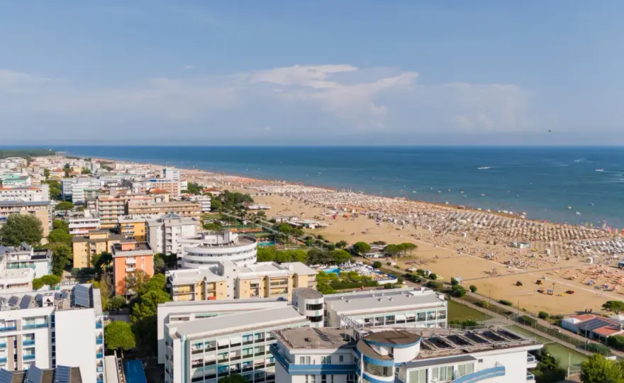 Plaża w Bibione - Czy to najlepszy wybór na Twój urlop?