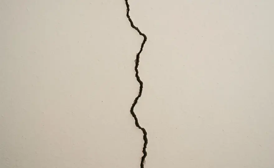 Crepe nel cartongesso - acrilico, silicone o rinforzo?
