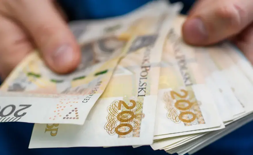 Opłata Krajowa 2026: Jedno zezwolenie na całą Polskę? Sprawdź!