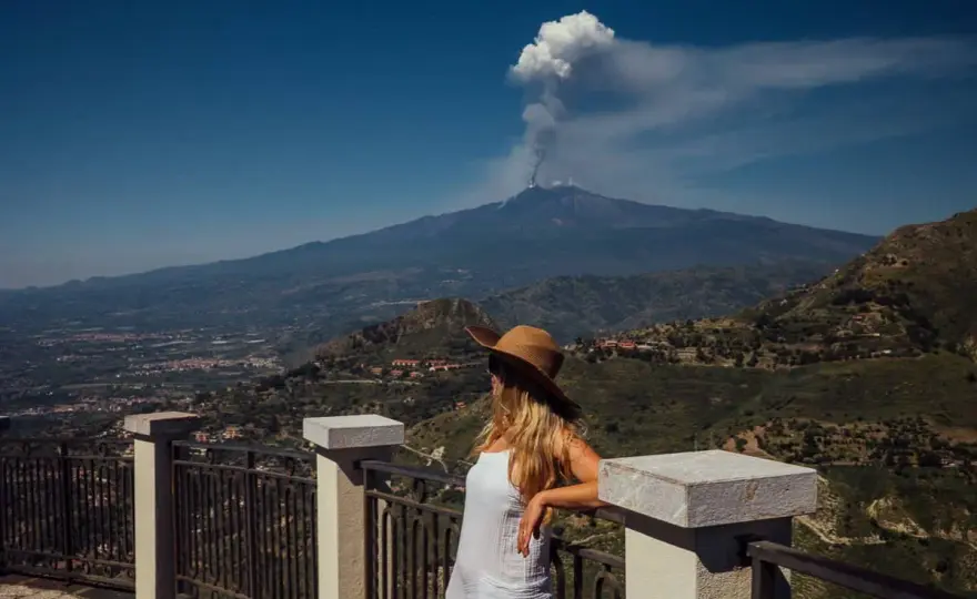 Etna na Sycylii - jak zaplanować wejście i wybrać trasę?
