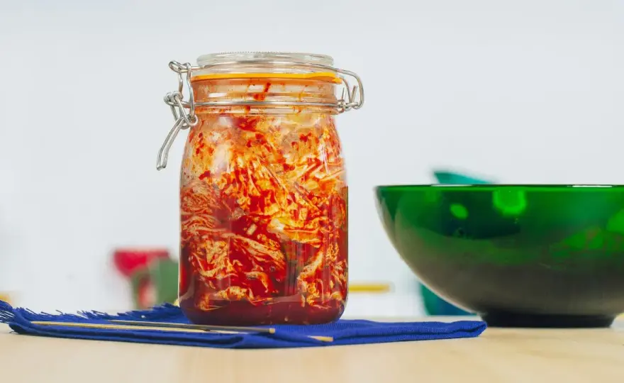 Jak długo można przechowywać kimchi, aby uniknąć zepsucia?