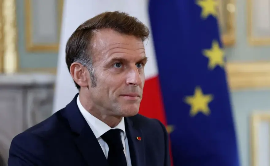 Polska i Francja: Czy mamy ten sam czas? Wyjaśniamy!