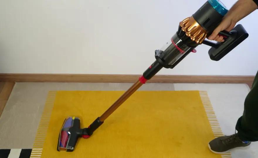 Dyson V16 Piston: Premiera, cena, innowacje. Czy warto kupić?
