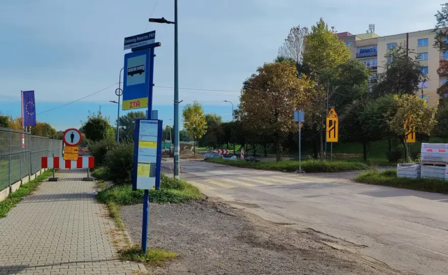 Grabowno Wielkie: Przystanek Regiobus przy dworcu PKP znajdź go!