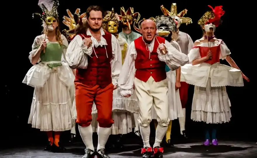 Teatr Ateneum - Co warto zobaczyć? Poznaj repertuar i ważne porady