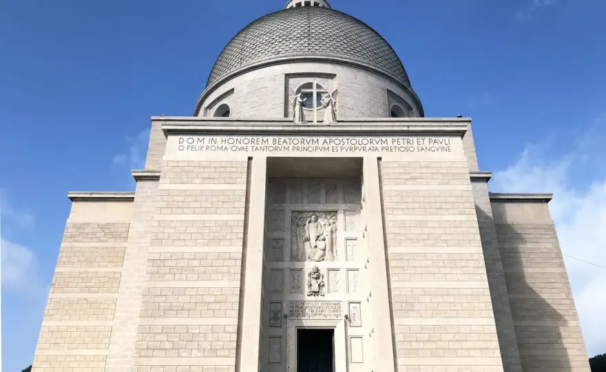 Basilica Santi Pietro e Paolo EUR - Guida completa alla visita
