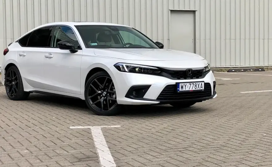 Honda Civic e:HEV - Czy to najlepszy kompakt dla kierowcy?