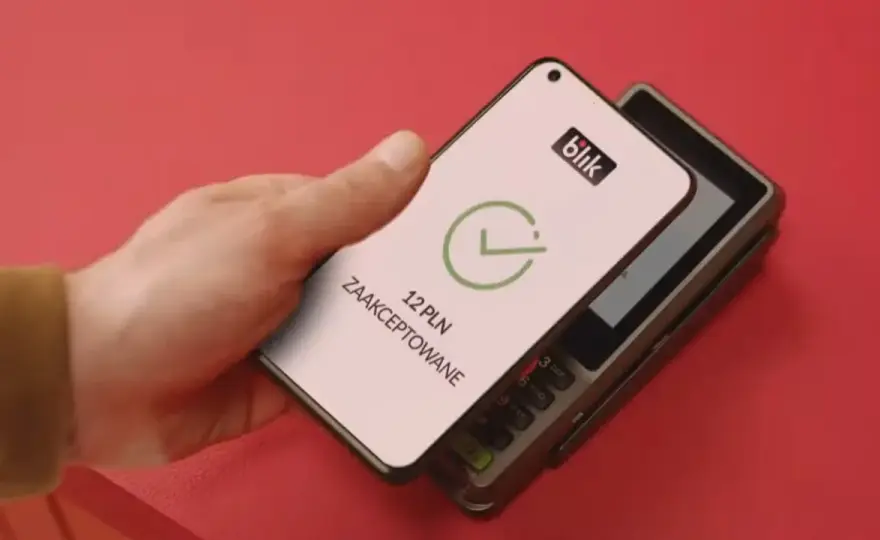 BLIK zbliżeniowy - Czy to najwygodniejsza płatność telefonem?