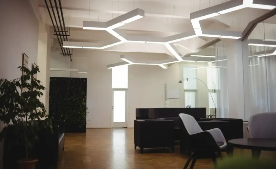 LED zintegrowany - co to znaczy? Zrozum, zanim kupisz