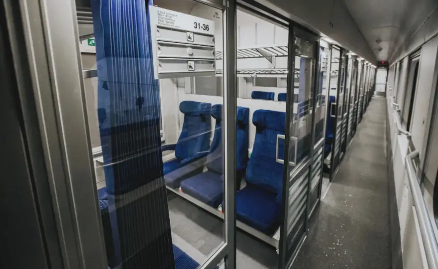 Wagon przedziałowy 2. klasy PKP - Czy to wciąż dobry wybór?