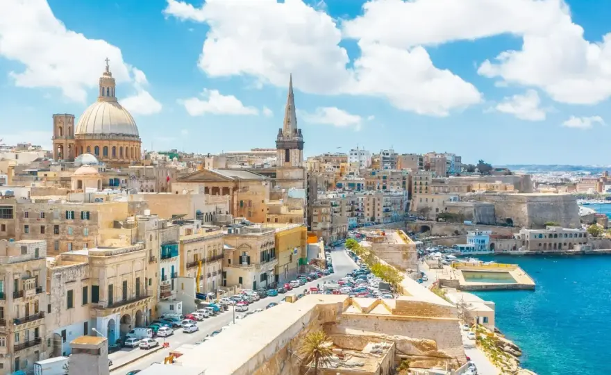 Malta w czerwcu - Czy to najlepszy miesiąc na urlop?