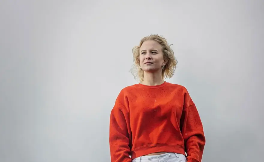 Sigrid Johnson - Därför sticker hon ut i svensk film och tv