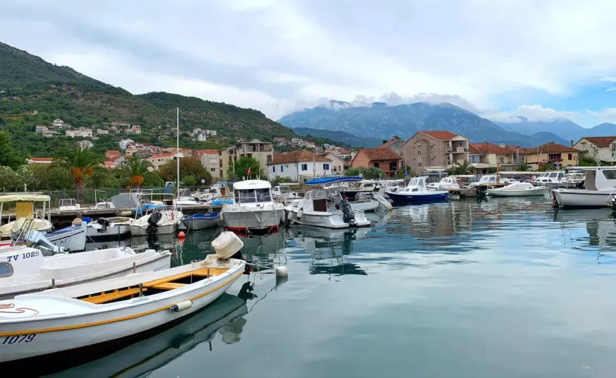 Gdzie nocleg w drodze do Czarnogóry? Najlepsze miejsca na trasie