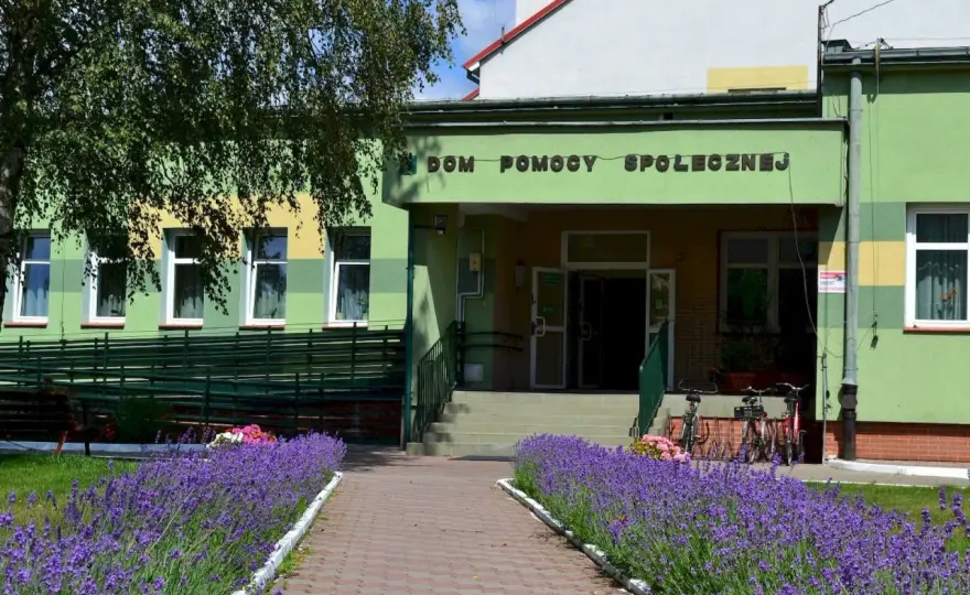 DPS Brańsk 2026: Koszty, przyjęcie, opieka. Czy to dobry wybór?