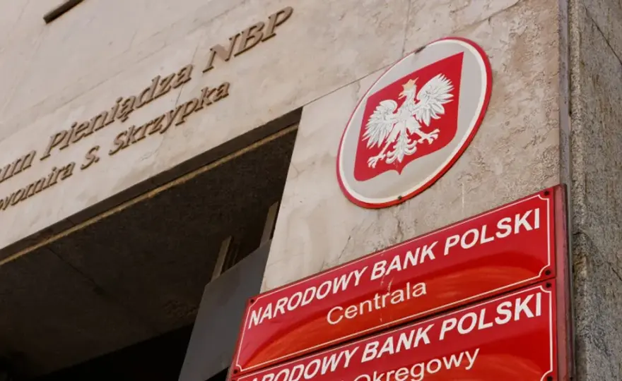 Ile zarabia asystentka NBP? Poznaj zaskakujące fakty o wynagrodzeniach