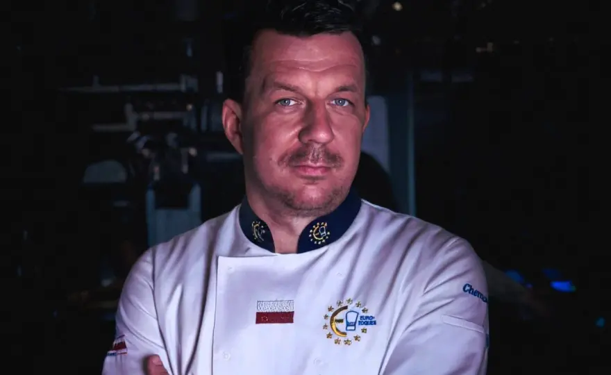 Kim jest Michał Wawro? Poznaj biografię i osiągnięcia artysty