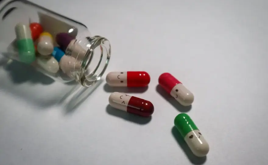 Leki psychotropowe - jak działają i jak je bezpiecznie stosować?