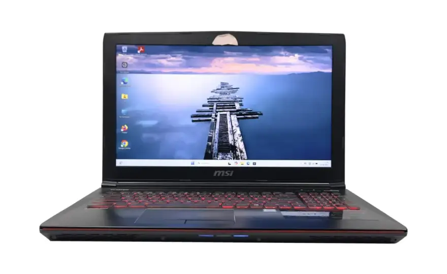 Stary laptop - Jaki Windows wybrać? Wydajność i bezpieczeństwo