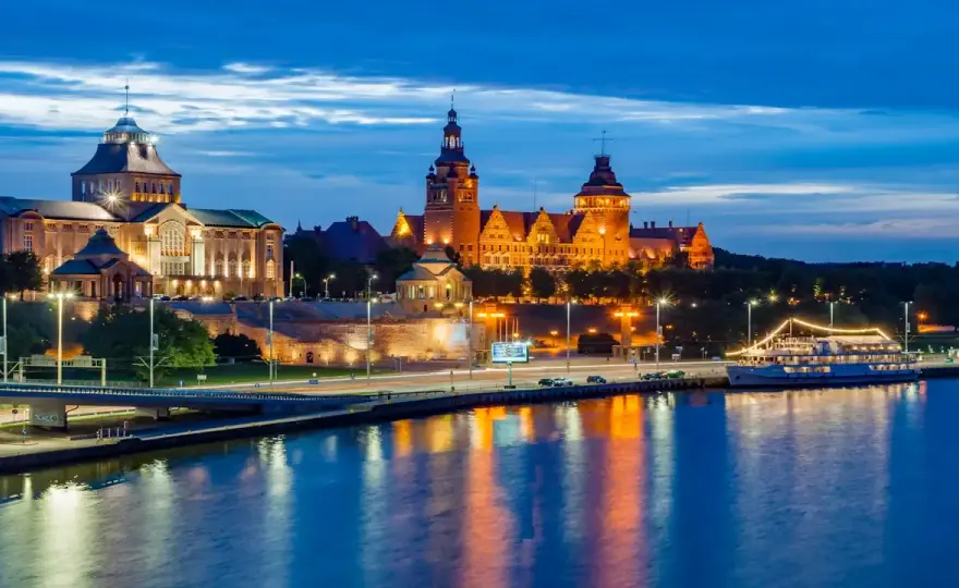 Z czego słynie Szczecin? Odkryj nieznane smaki i atrakcje miasta