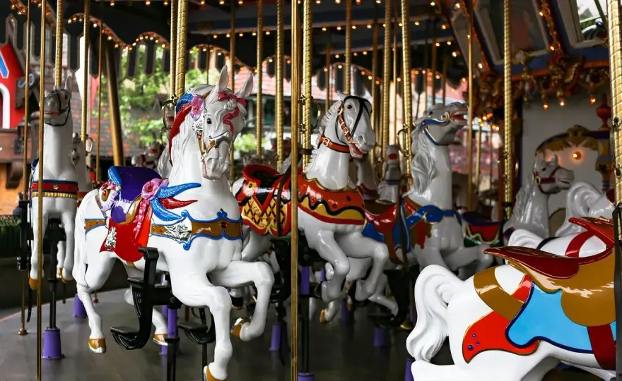 Najlepsze atrakcje Disneylandu, które musisz zobaczyć podczas wizyty