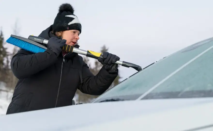 Kallstart i kyla - så startar du bilen rätt i vinter