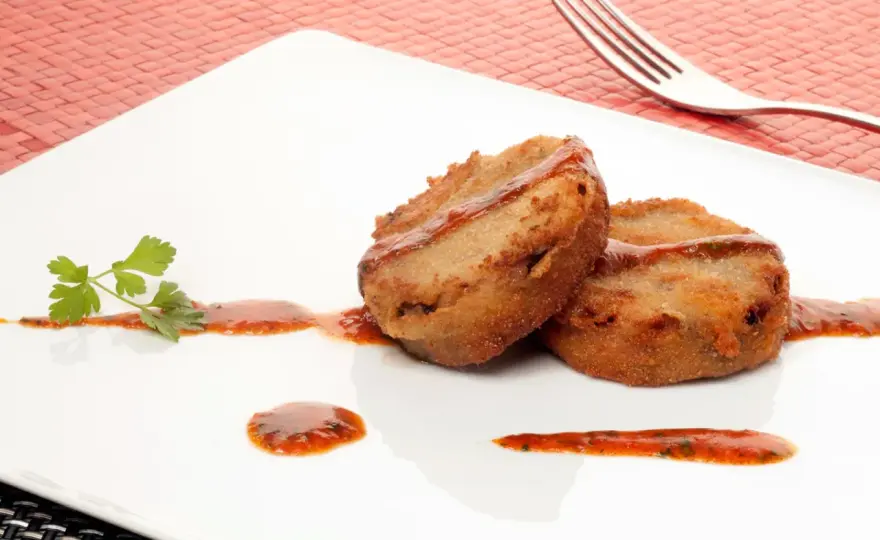 Manos de cerdo en salsa, tiernas y melosas paso a paso