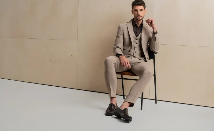 Loafersy - jak nosić i wybrać? Różnice, stylizacje, porady