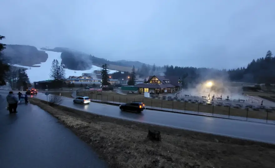Camping w Tatrach - najlepsze bazy na szlaki i termy