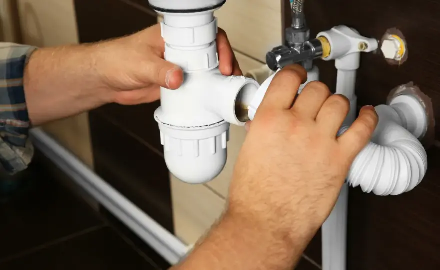 Naprawa rury PCV - Szybko i skutecznie. Poradnik DIY