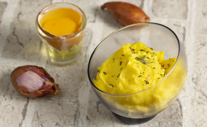 Salsa bernese - come si prepara e come non farla impazzire
