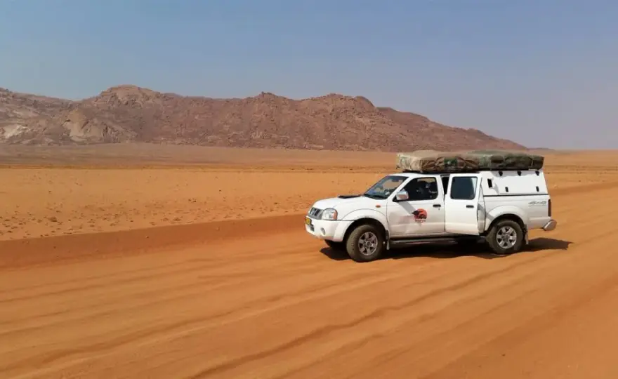 Namibia czy jest bezpiecznie? Odkryj zagrożenia i zabezpieczenia podróżne