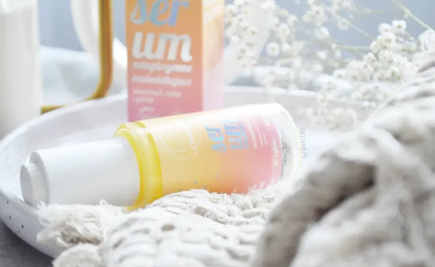 OnlyBio serum rozświetlające: Czy to hit dla Twojej cery? Analiza Ewy M.