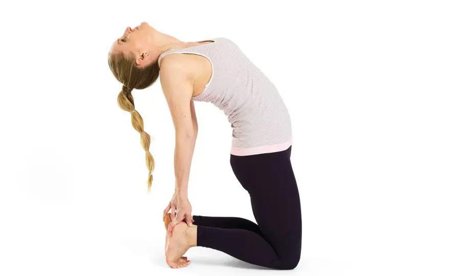 Kamelen yoga - Så gör du den rätt & säkert!