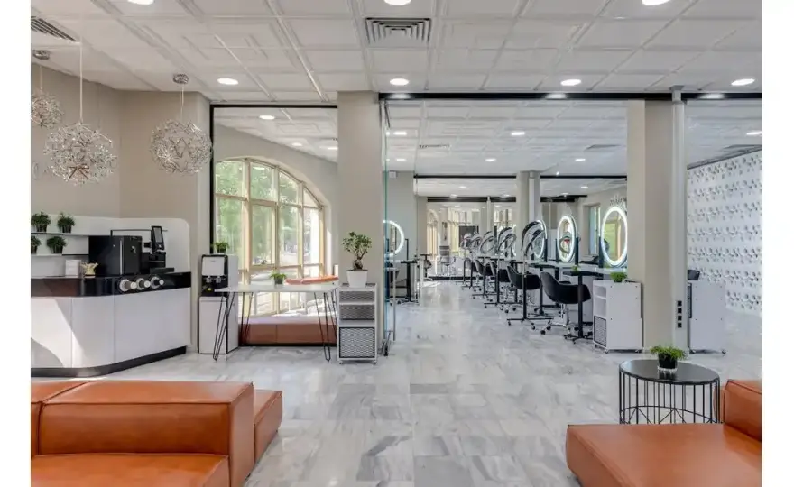 Wyposażenie spa: Kluczowe elementy, które musisz mieć w swoim salonie