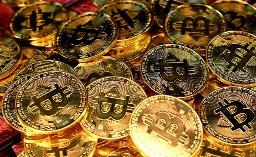 Bitcoin - ile kosztuje i co wpływa na jego kurs?