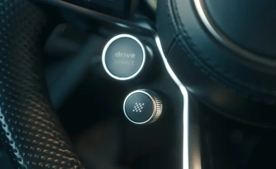 System startu z miejsca - Jak działa launch control i kiedy ma sens?
