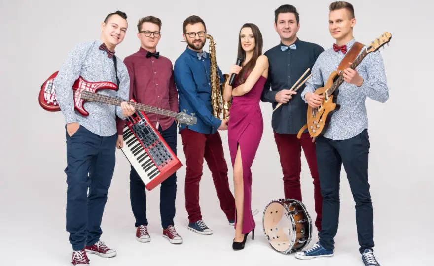 Jakie pytania do DJ na wesele, aby uniknąć rozczarowań?