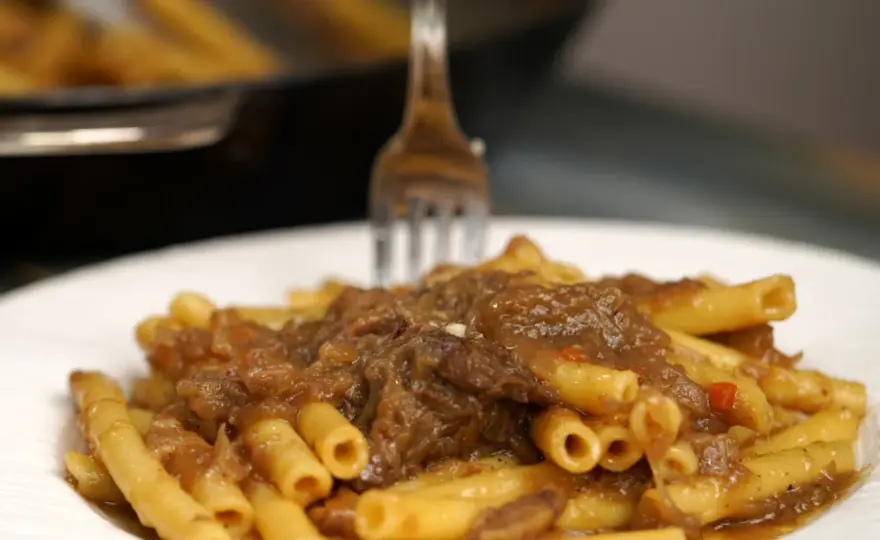 Ziti alla Genovese - La ricetta perfetta (e gli errori da evitare)