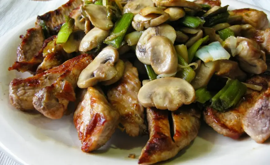 Ajos tiernos salteados: el secreto para un plato perfecto