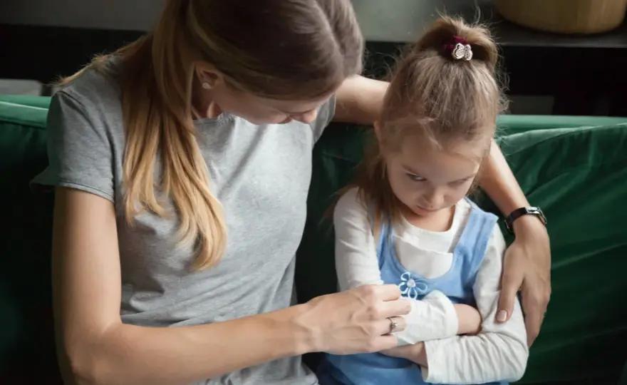Mi hijo me trata mal - ¿Cómo actuar y poner límites?