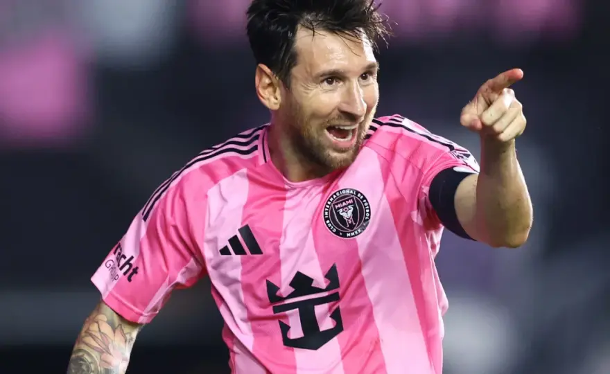 Ile Messi zarabia dziennie? Kwoty, źródła i szokujące porównania