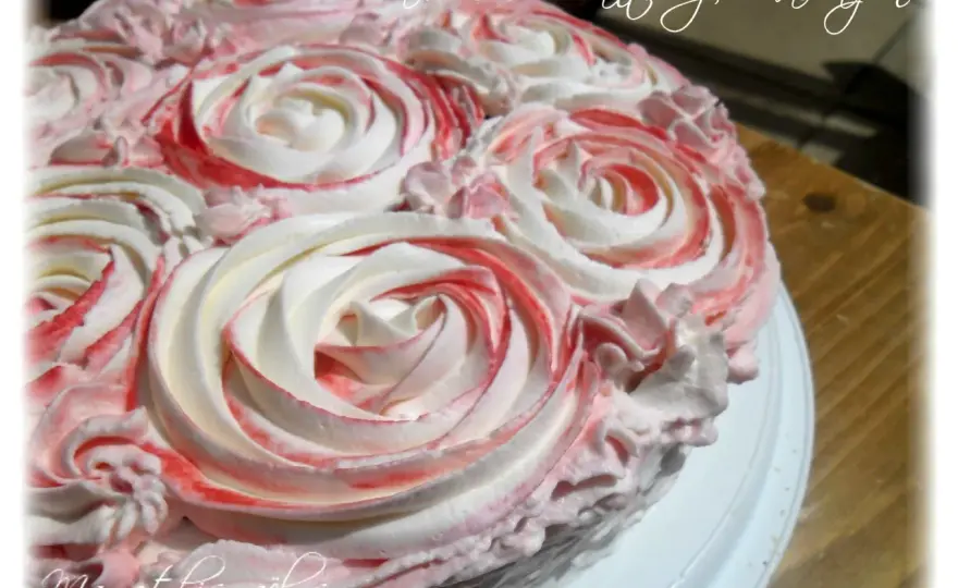 Pâte à sucre sur chantilly mascarpone - Le secret d'une déco réussie