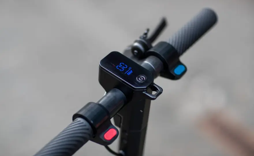 E-Scooter Geschwindigkeit - Wie schnell darfst du fahren?