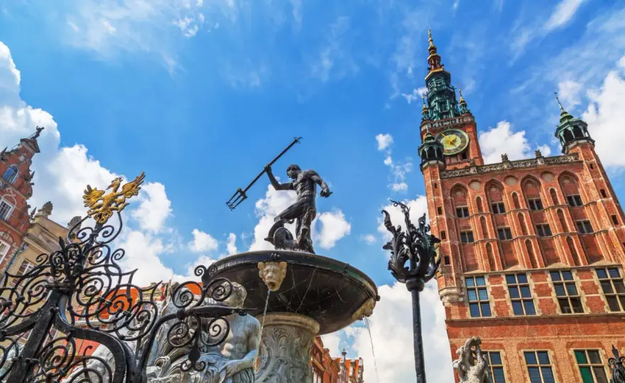 Gdańsk - z czego słynie? Poznaj symbole i zaplanuj podróż!