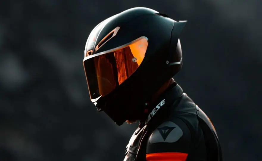 Cascos de moto - ¿Cuál elegir? Guía definitiva por tipo y uso