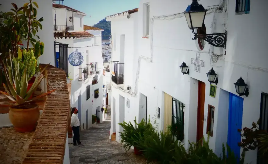 Dónde comer en Frigiliana - Guía completa para tu visita