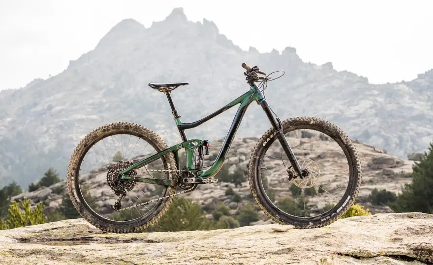 Giant Reign 29 Review - Still Good for UK Enduro?