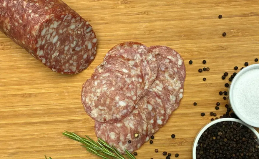 Salami Napoli - Jak rozpoznać prawdziwy smak Kampanii?