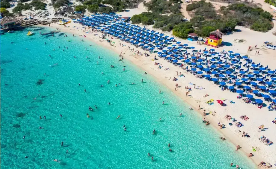 Makronissos Beach - Czy to najlepsza plaża w Ajia Napie?