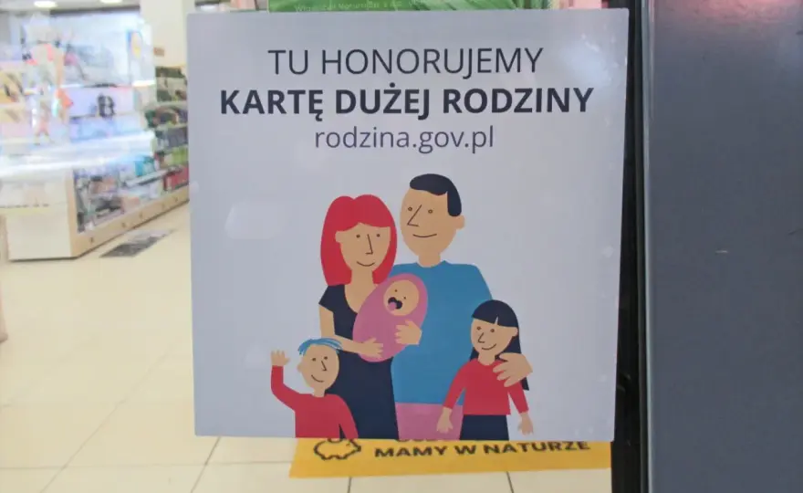 Karta Dużej Rodziny - Jak realnie oszczędzać?